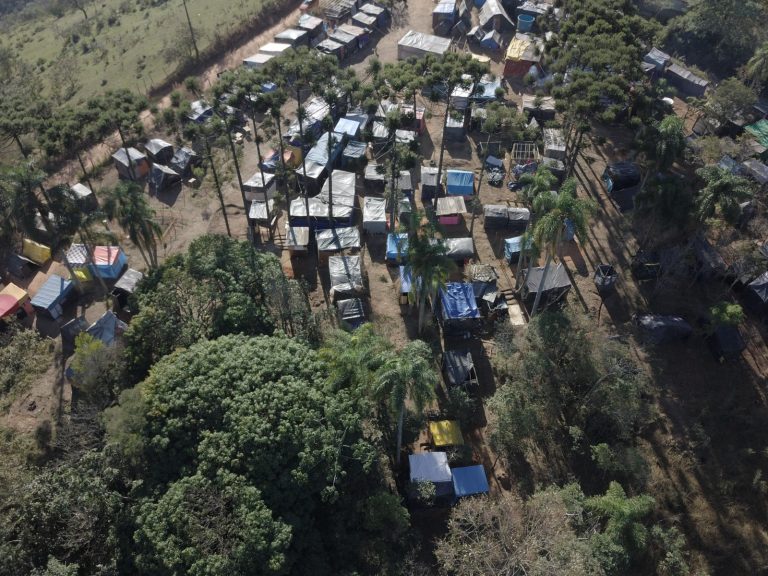 Ato denuncia ameaça de despejo de quase 100 famílias da Ocupação dos Queixadas, em Cajamar (SP)