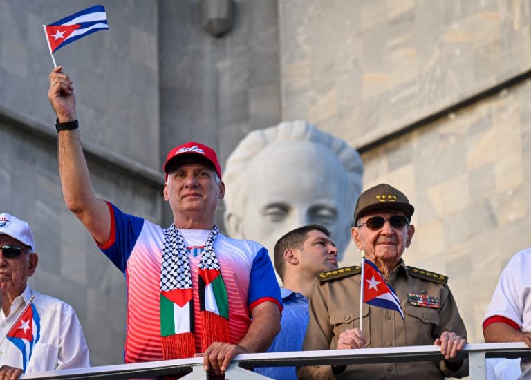 EUA anunciam novas sanções contra Cuba em meio a escalada de crise diplomática