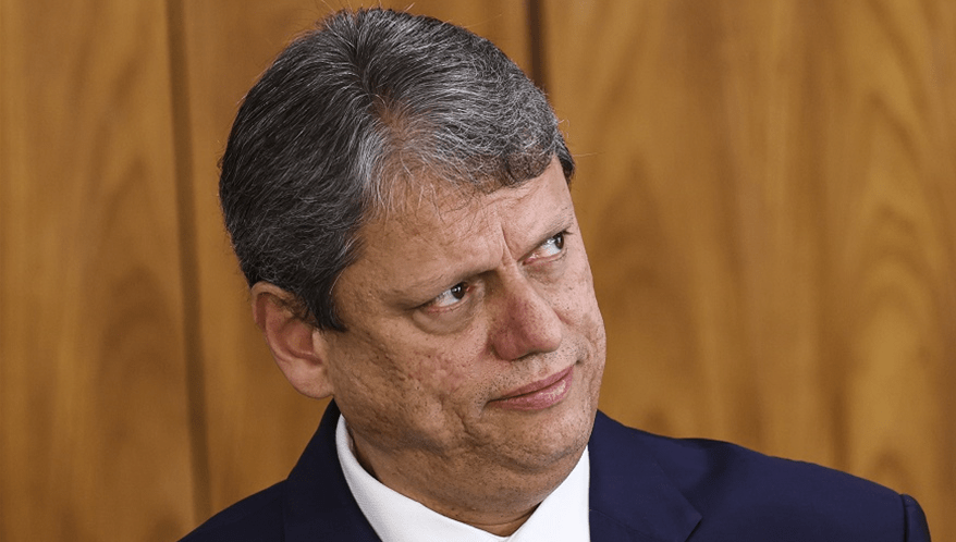 Tarcísio de Freitas (Republicanos) desagrada elites econômicas paulistas e bolsonaristas, e fica isolado para disputa eleitoral de 2026