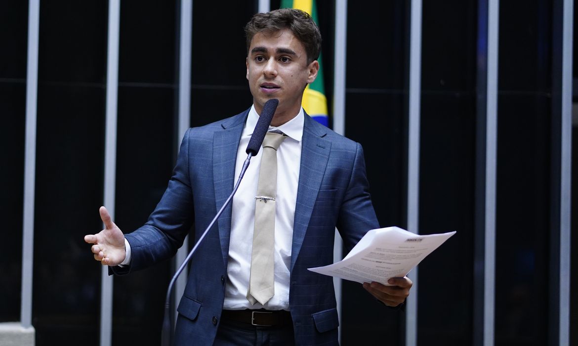 Nikolas Ferreira (PL-MG) e mais três correligionários se tornam réus por calúnia e difamação