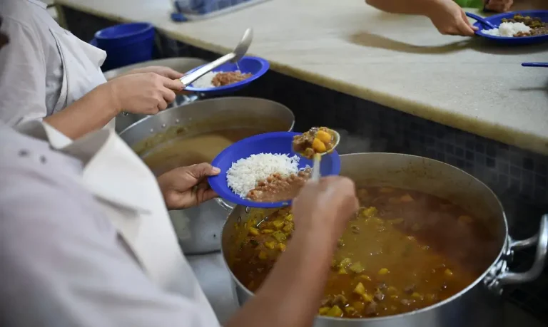 Pela segunda vez sob gestão do PT, Brasil deixa mapa da fome