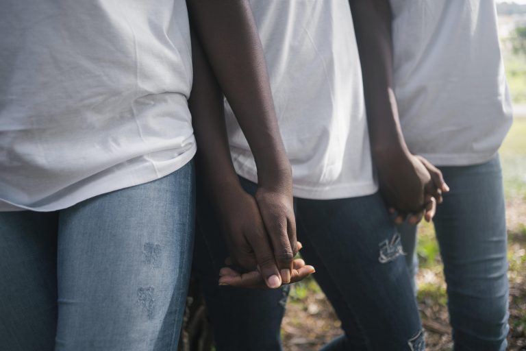 Capitalismo precariza vida das mulheres negras e impede reparação histórica, apontam ativistas