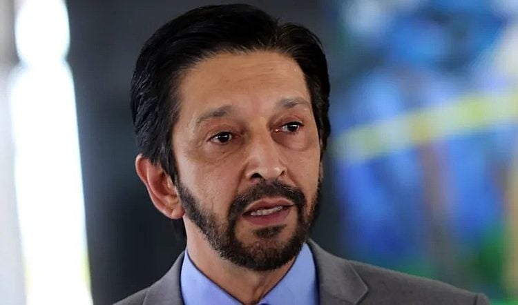 Ricardo Nunes, prefeito de São Paulo, sancionou PL que autoriza leilão das ruas da capital paulista