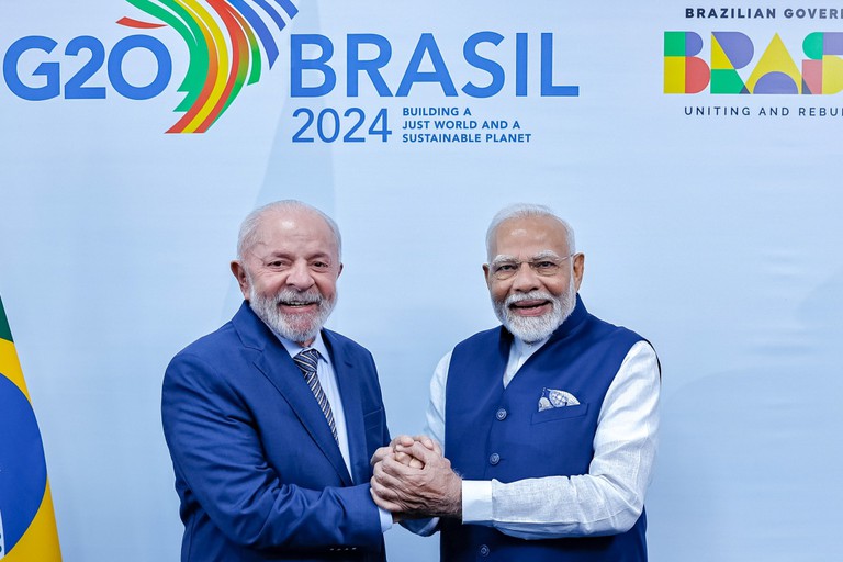 Under Trump’s tariffs, Lula and India’s Prime Minister discuss trade and possible 2026 visit
