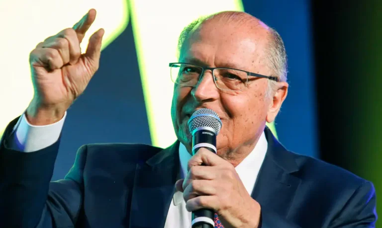 Contingency plan for U.S. tariff hike expected by Tuesday, says VP Alckmin