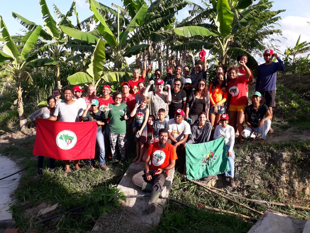 Voluntários participam de vivência em assentamento do MST no Grande Recife