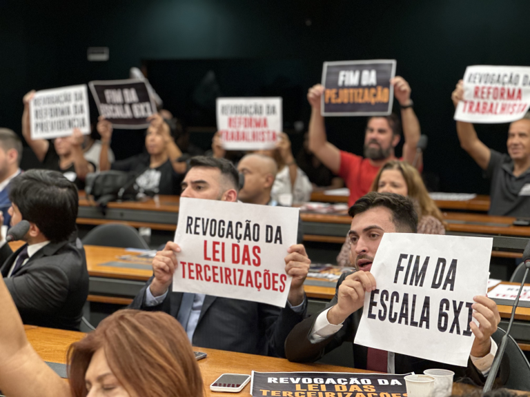 Sindicalistas pressionam Lula por ‘revogaço’ de reformas que flexibilizam direitos trabalhistas