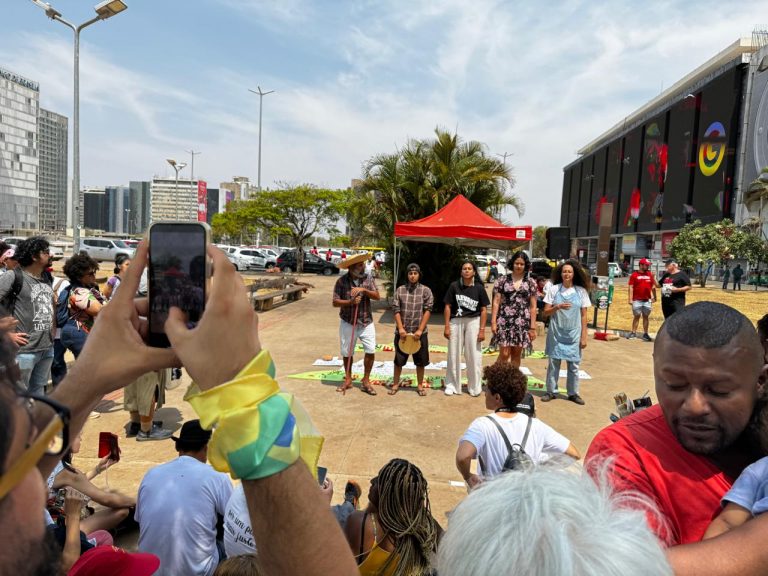 Em Brasília, Grito dos Excluídos defende soberania nacional no 7 de setembro