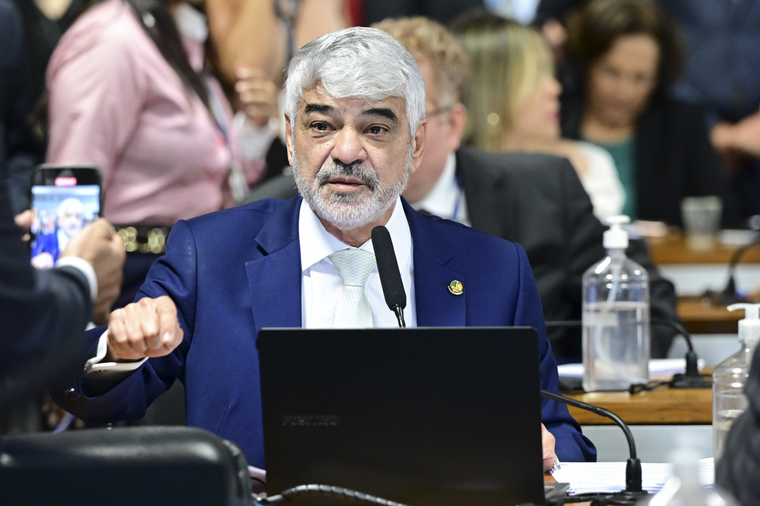 Senador Humberto Costa (PT-PE), destacou a "hipocrisia" da extrema direita no Congresso. Foto: Geraldo Magela/Agência Senado