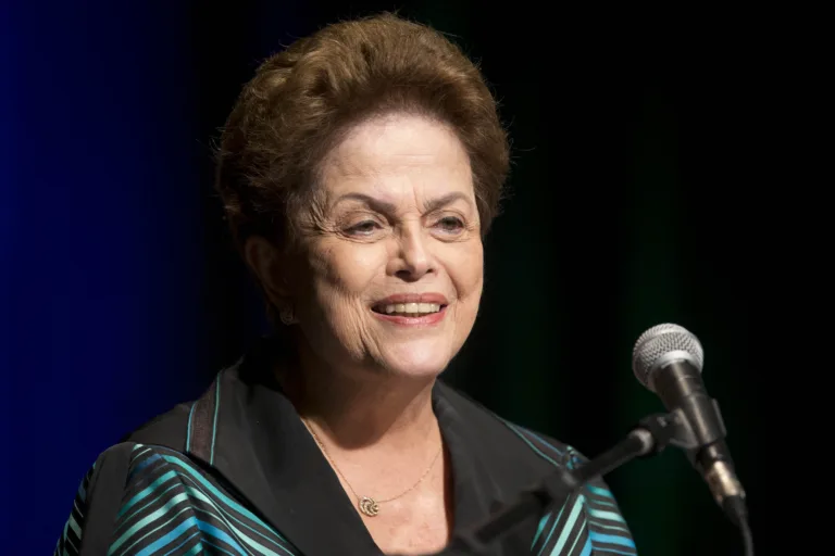 Dilma à 5ª Conferência Nacional para Mulheres: ‘Superamos um período de retrocessos’