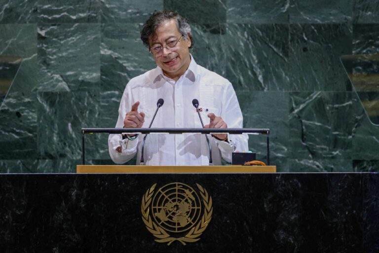 Petro delivers tough UN speech against U.S., Trump delegation walks out
