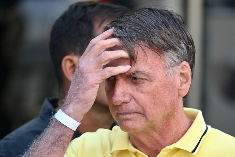 Julgamento de Bolsonaro é histórico e anistia seria 'retrocesso absurdo', avalia professora