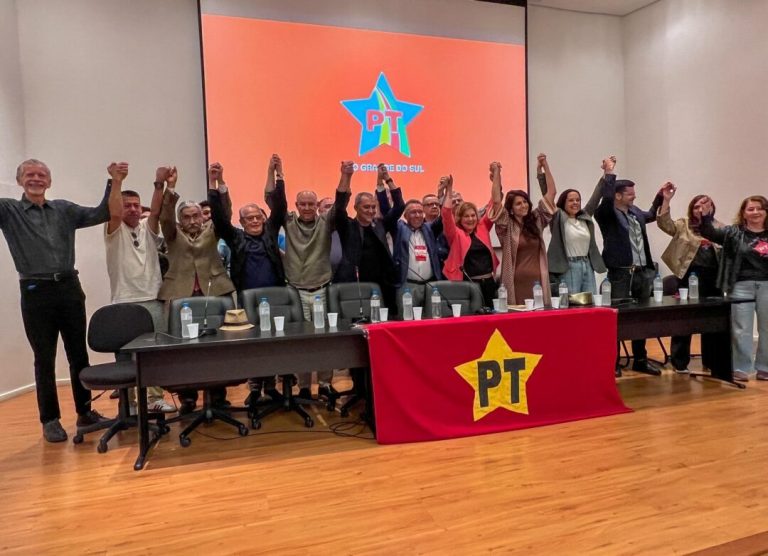 Posse de Valdeci no PT gaúcho vira palco por frente ampla na disputa pelo governo do RS