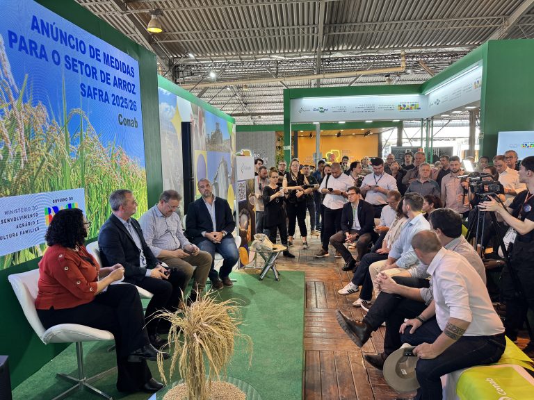 Na 48ª Expointer, Conab anuncia R$ 300 milhões em medida de apoio para safra de arroz 2025/2026
