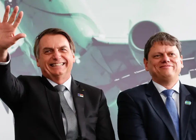 Governador de SP, Tarcísio de Freitas (Republicanos) afirmou que, caso eleito em 2026, dará indulto ao ex-presidente Jair Bolsonaro (PL), réu pelo STF