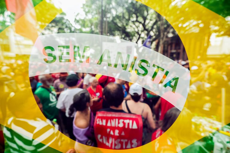 Direita e Centrão travam pautas de interesse nacional para impor votação de anistia