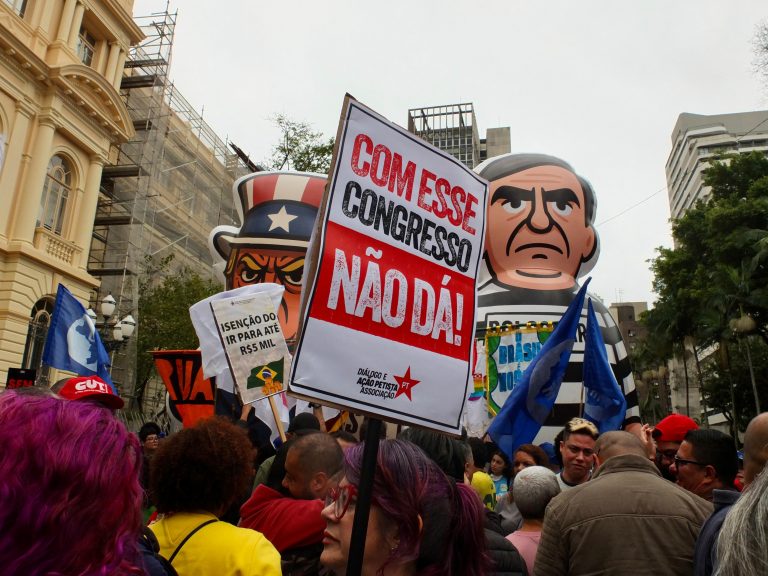 Ministros de Lula vão a ato em SP e condenam anistia a golpistas e ofensiva de Trump