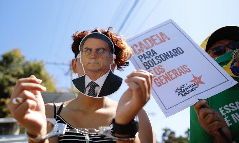 Could Bolsonaro go to prison this week? Here’s what the law says
