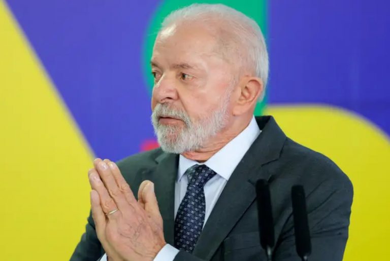Amid tension between Venezuela and the U.S., Lula criticizes 'foreign interventions in LatAm'