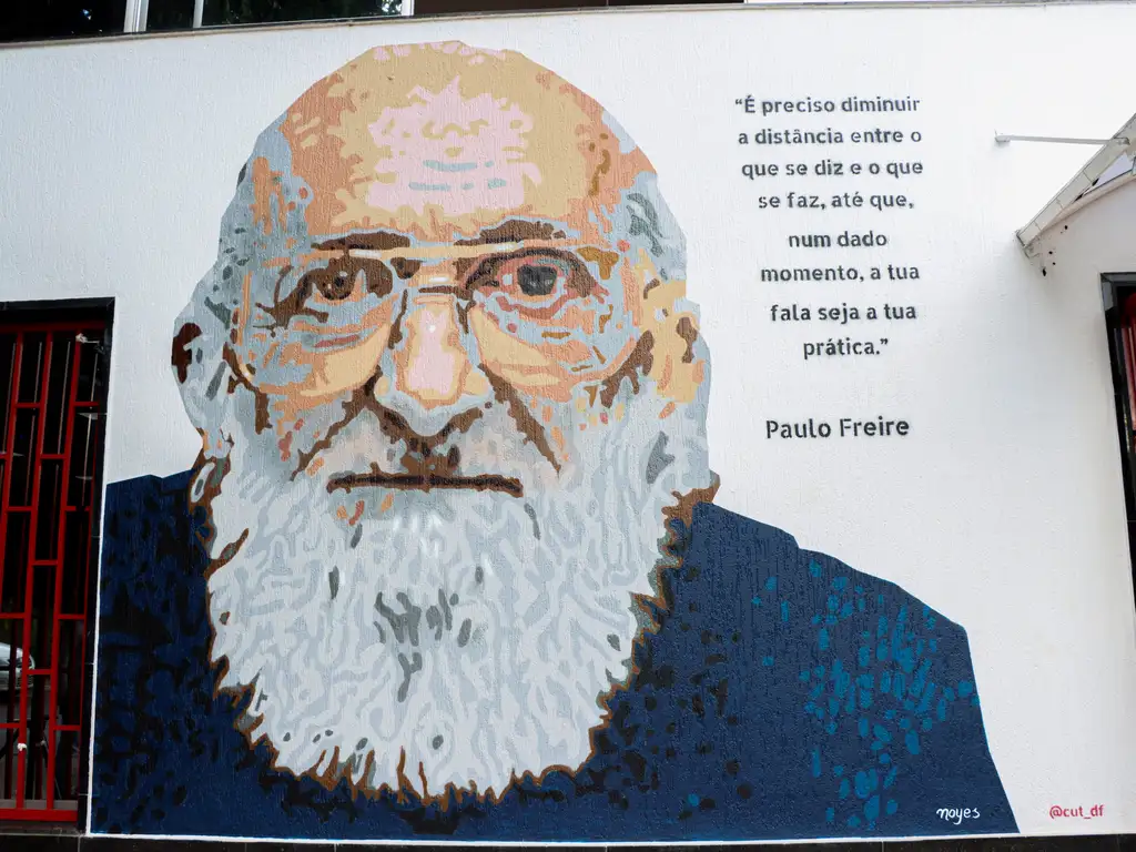 Nascido no Recife, em Pernambuco, Freire publicou mais de 40 livros e dezenas de artigos e ensaios sobre a educação