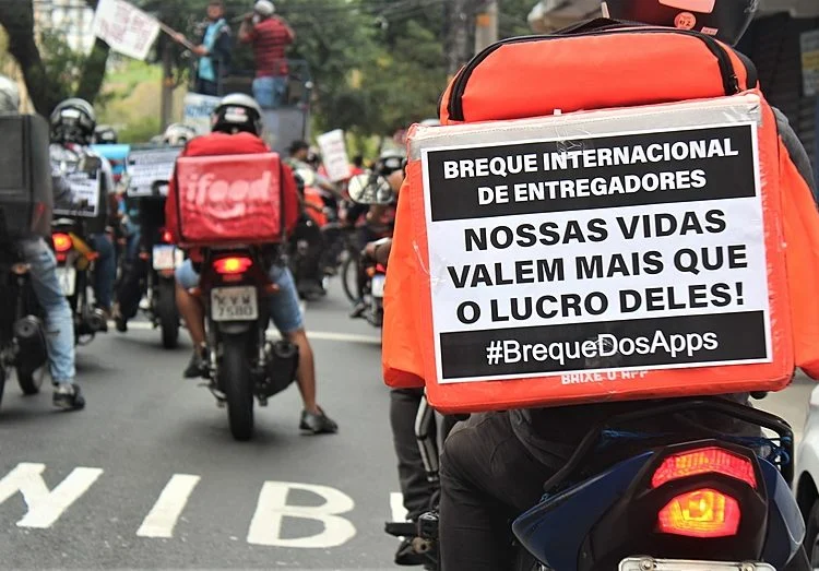 Protesto de entregadores de aplicativos durante o Breque dos Apps, nas principais capitais do país, contra precarização das condições de trabalho