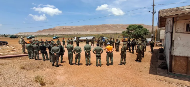 Ibama e PF desmontam garimpo ilegal ligado ao crime organizado em terra indígena no MT