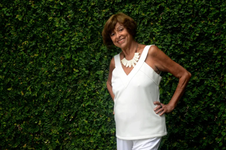 Diretora de Terra para Rose participa de atividades dos 40 anos da ocupação da Fazenda Annoni