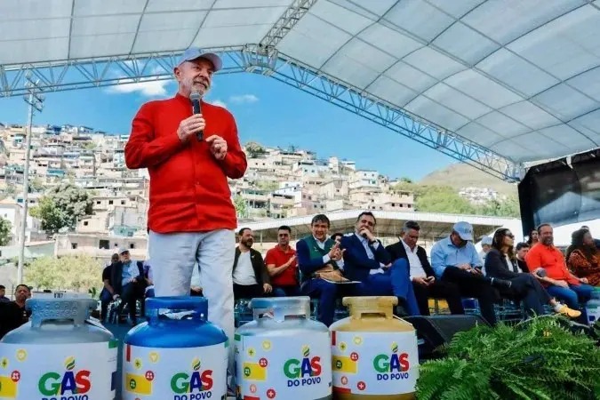 Veja como vai funcionar o Gás do Povo, programa que oferece recarga gratuita de botijões