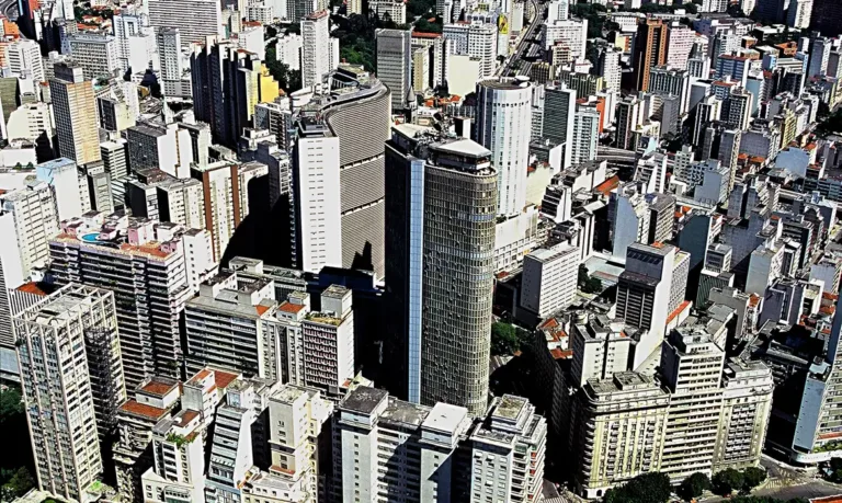 Projeto de Nunes que prevê aumento de até 15% no IPTU deve pesar no bolso de comerciantes