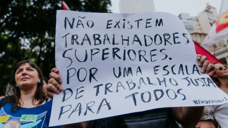 A redução da jornada de trabalho é urgente! É questão de saúde!