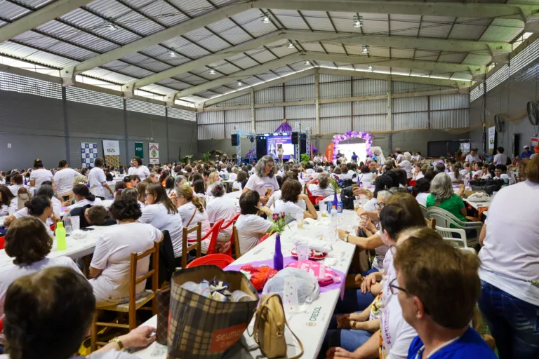 Encontro de mulheres da Fetraf-RS destaca liderança de agricultoras e formaliza carta 