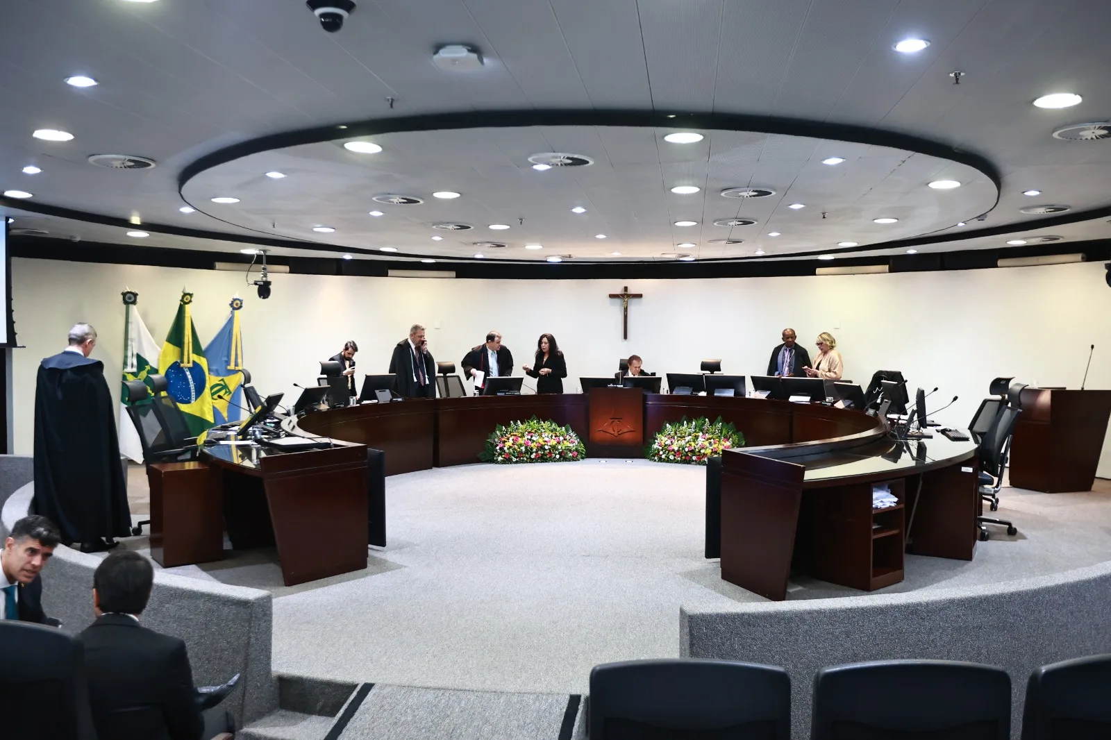 Tribunal de Contas do DF decidiu recomendar a aprovação com ressalvas das Contas do Governo referentes ao exercício de 2024