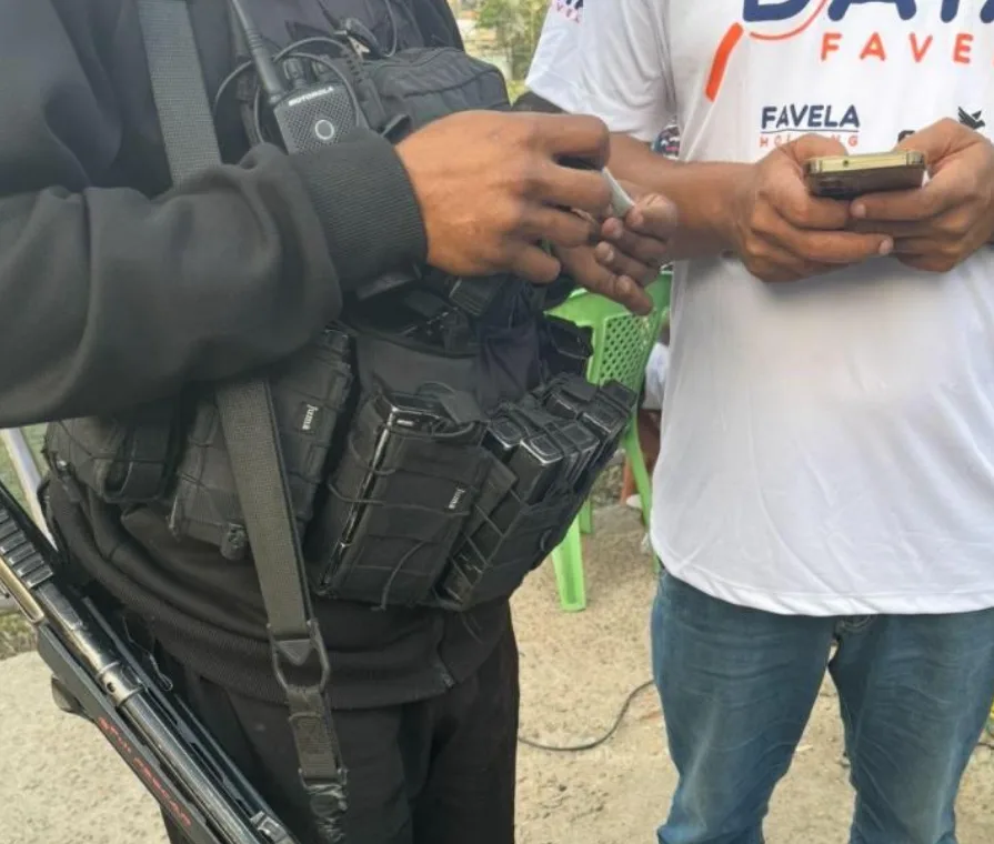 Dos entrevistados, 58% afirmam que deixariam o tráfico de drogas caso tivessem oportunidades concretas de trabalho e renda, enquanto 31% não deixariam