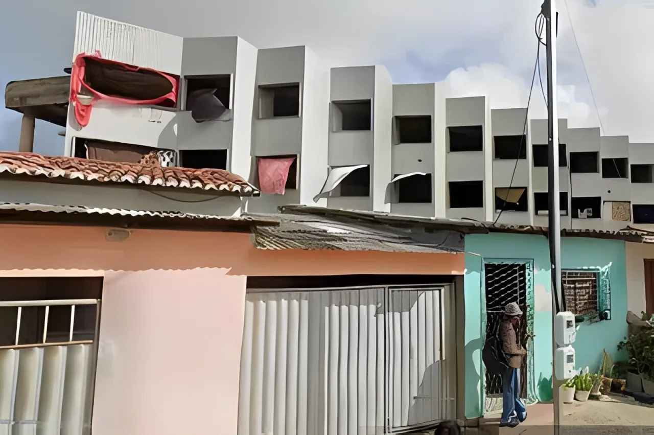 Estrutura ameaça famílias e decisão judicial foi construída com participação da comunidade