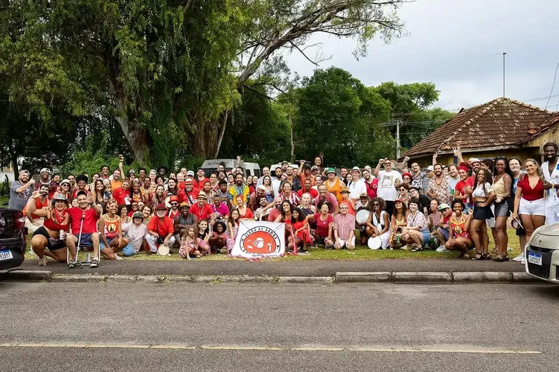 Cortejo em 2024 do Bloco de Samba Boca Negra | Crédito: Foto: Nena Inoue