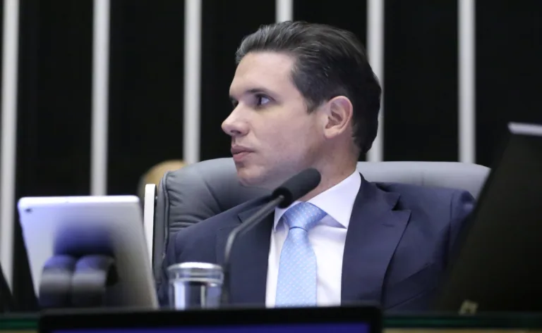 PL da Dosimetria pode diminuir pena de presos condenados por outros crimes, apontam juristas