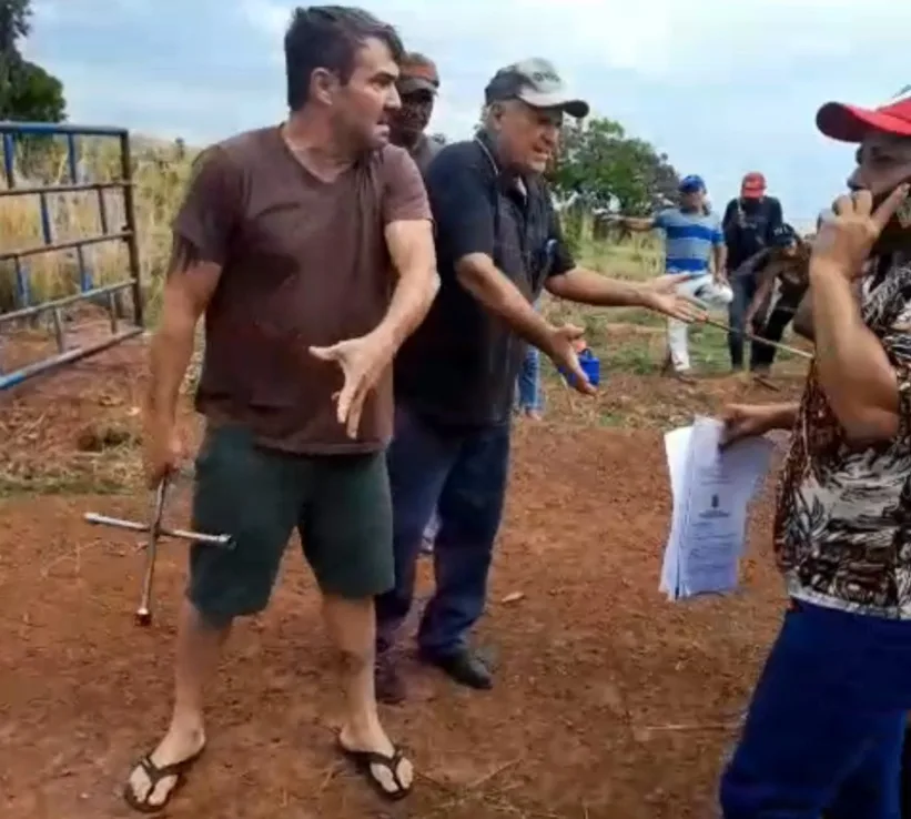 Homens fizeram ameaça contra famílias que ocupam a área