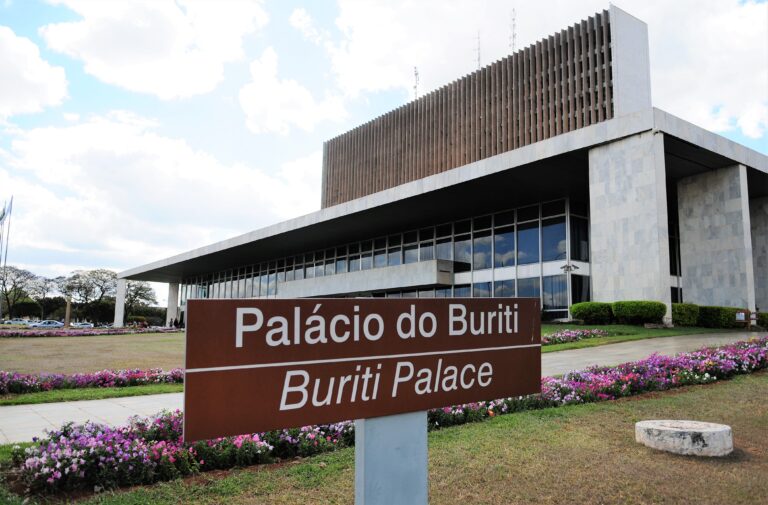 GDF gastou R$ 34,9 milhões em publicidade apenas no terceiro trimestre deste ano