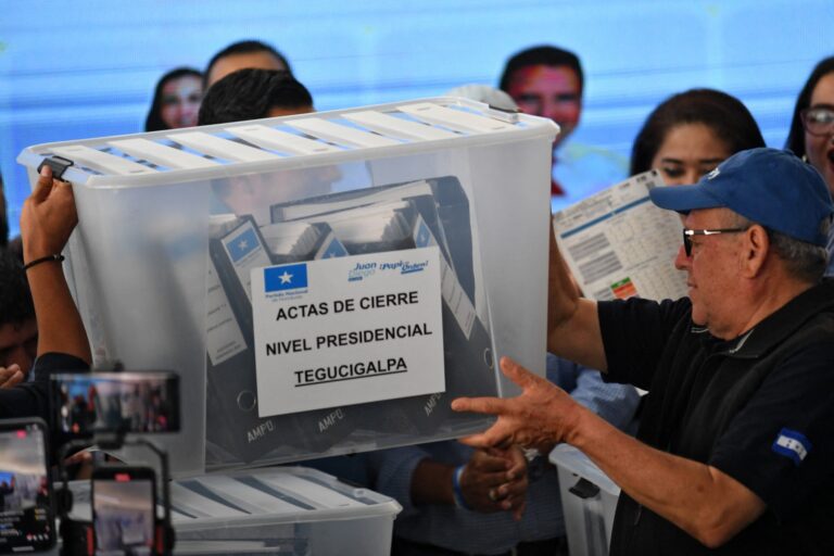 Órgão eleitoral de Honduras prorroga prazos para recontagens e nulidade