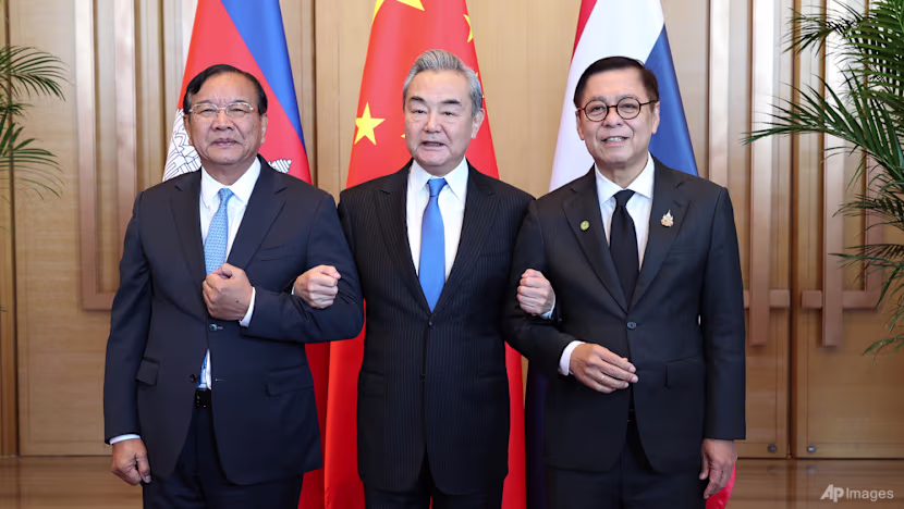 China desempenha papel central no acordo de cessar‑fogo entre Camboja e Tailândia
