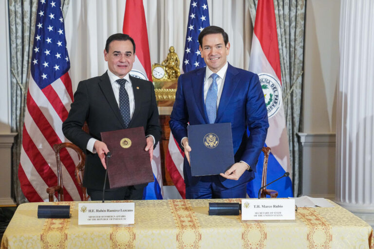 Senado do Paraguai aprova acordo que autoriza atuação militar dos EUA no país