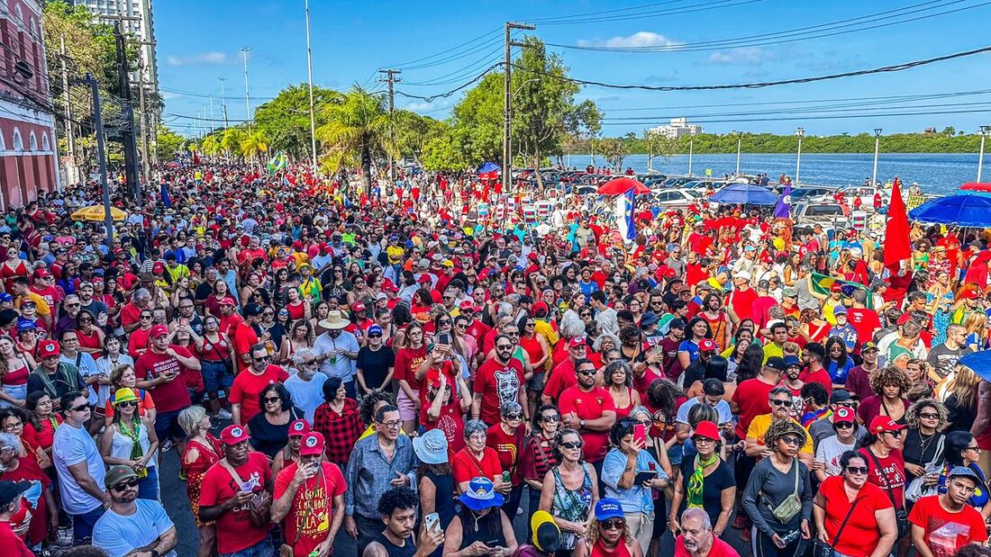 Mobilizações tomam ruas da capital pernambucana e as maiores cidades do Agreste e Sertão do estado