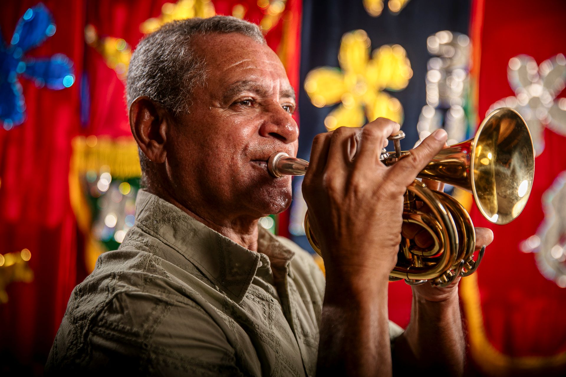 Maestro Carlos Rodrigues é um dos homenageados da exposição