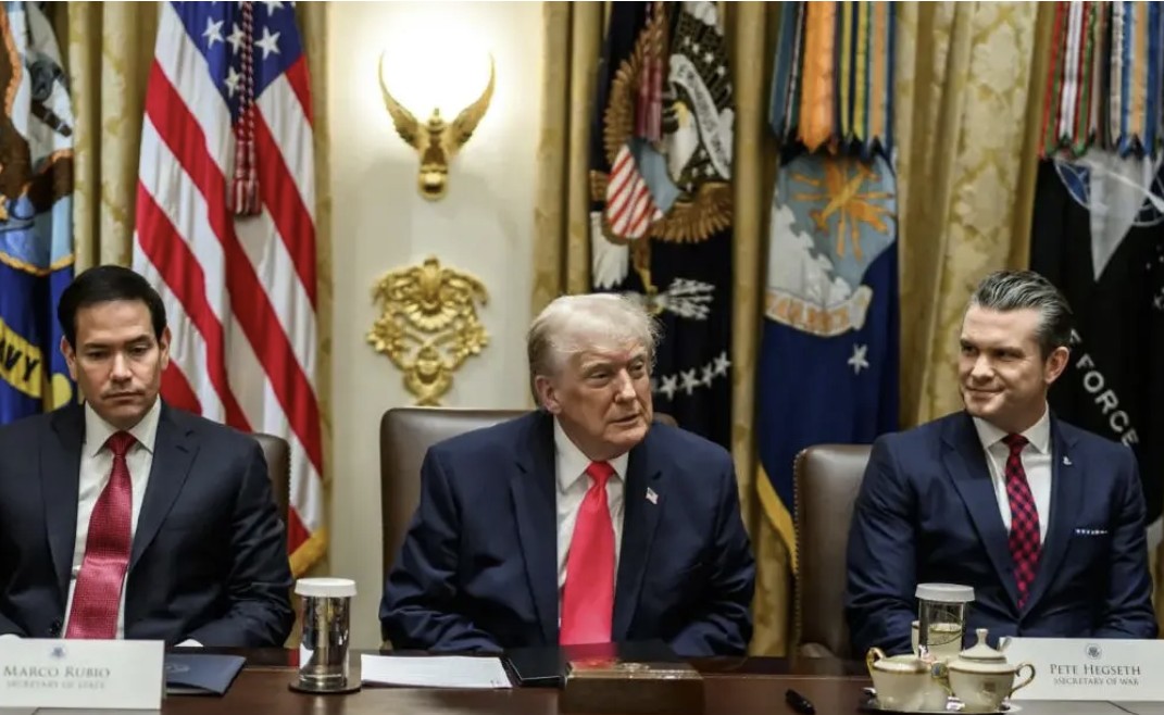 Donald Trump não respondeu quando perguntado sobre o motivo da apreensão do petroleiro venezuelano