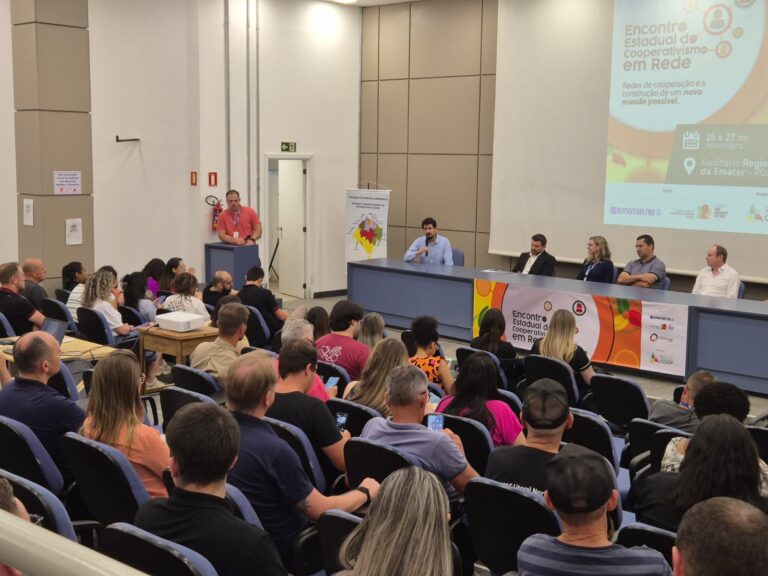 Encontro debate fortalecimento das compras públicas e integração entre cooperativas no RS