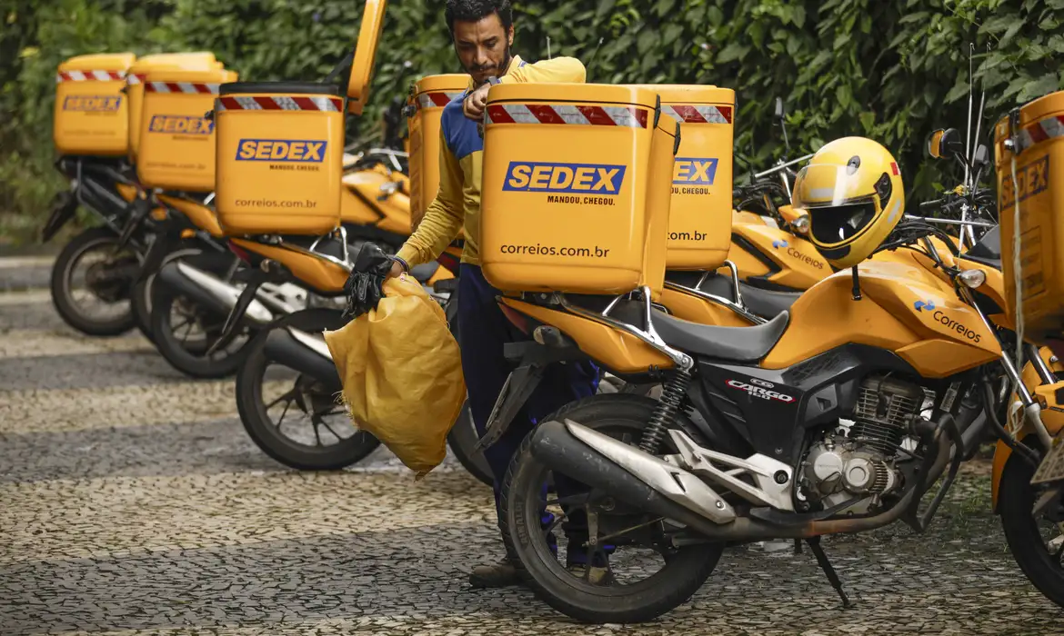 Déficit dos Correios alcança 6 bilhões de reais