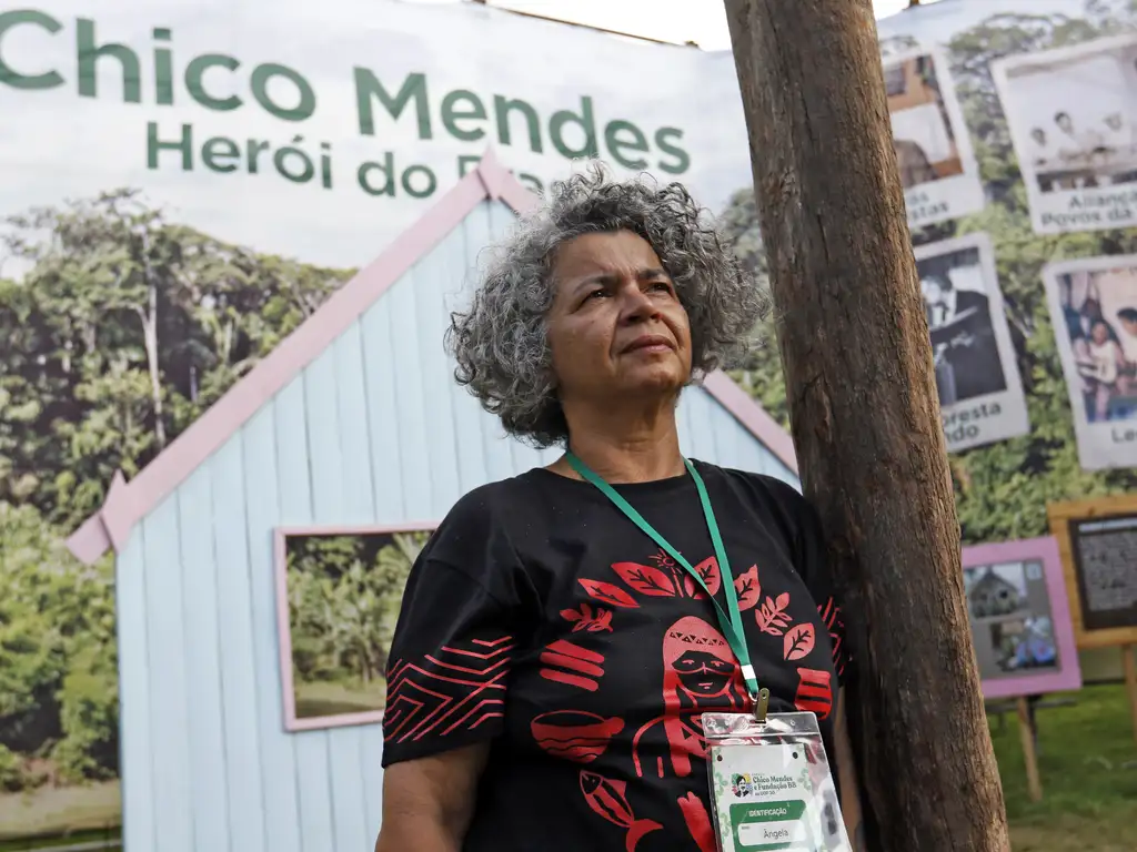 Angela Mendes relembra que o pai foi uma das lideranças políticas contrárias à ditadura militar no Brasil