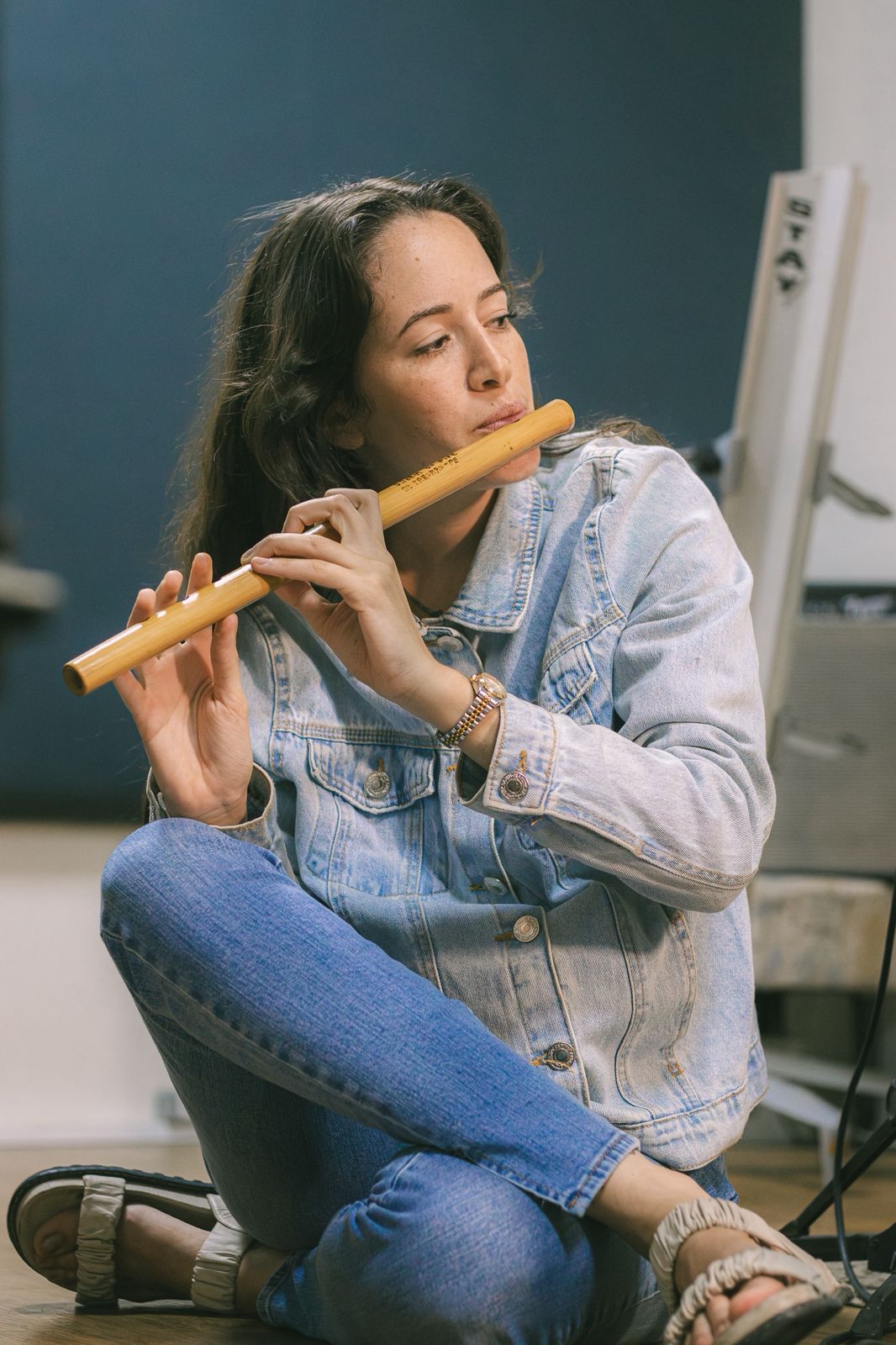 'Sem Pergaminho' é o nome do primeiro disco da artista caruaruense