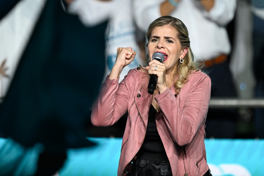 Costa Rica's presidential candidate of the Sovereign People party, Laura Fernandez, speaks during her closing campaign in San Jose on January 29, 2026. Costa Rica will hold a presidential election on February 1, 2026. (Photo by Marvin RECINOS / AFP)