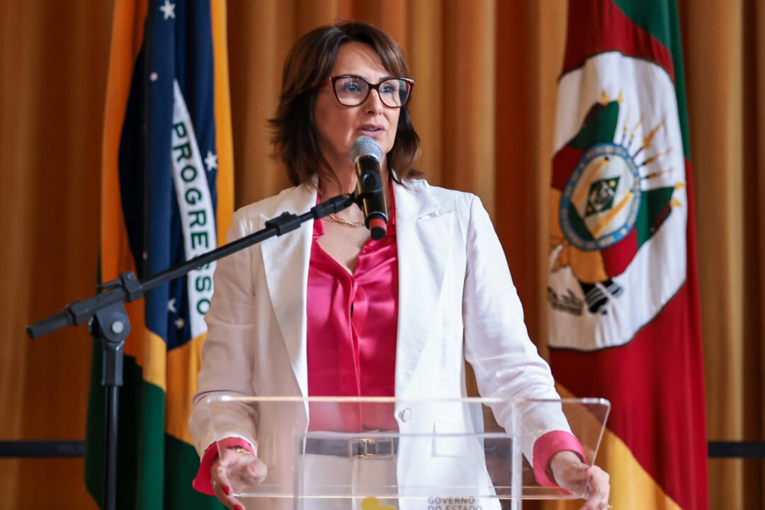 Fábia Richter foi empossada Secretária da Mulher em outubro de 2025